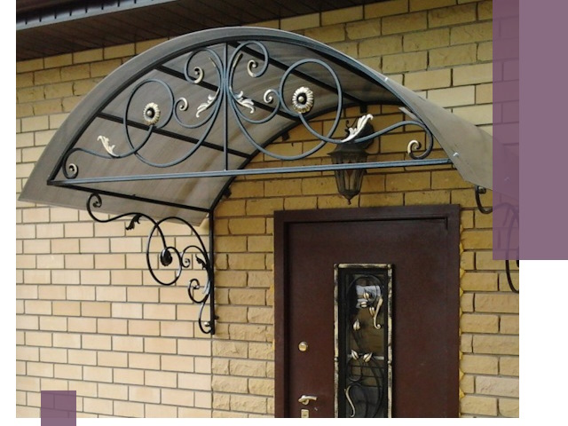 Изготовление козырьков из металла под ключ в Шуе