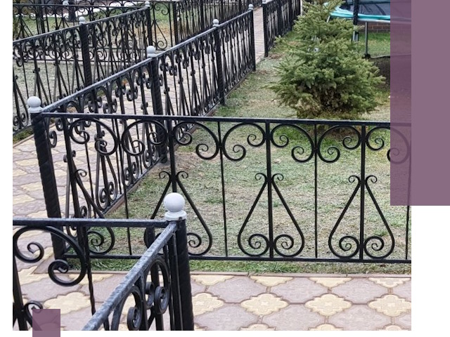 Кованые газонные ограждения под ключ в Шуе